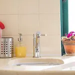 Apartment Cozy Bica Flat With Balcony
