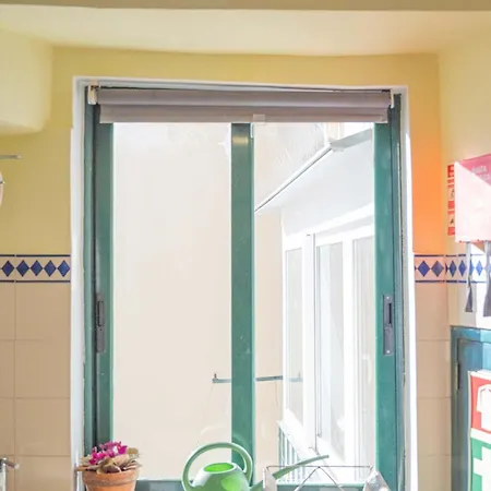 Cozy Bica Flat With Balcony 公寓 *