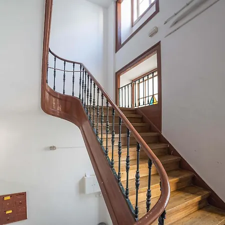 Cozy Bica Flat With Balcony